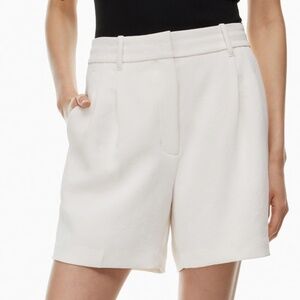 Aritzia Wilfred Effortless Shorts Mid Thigh